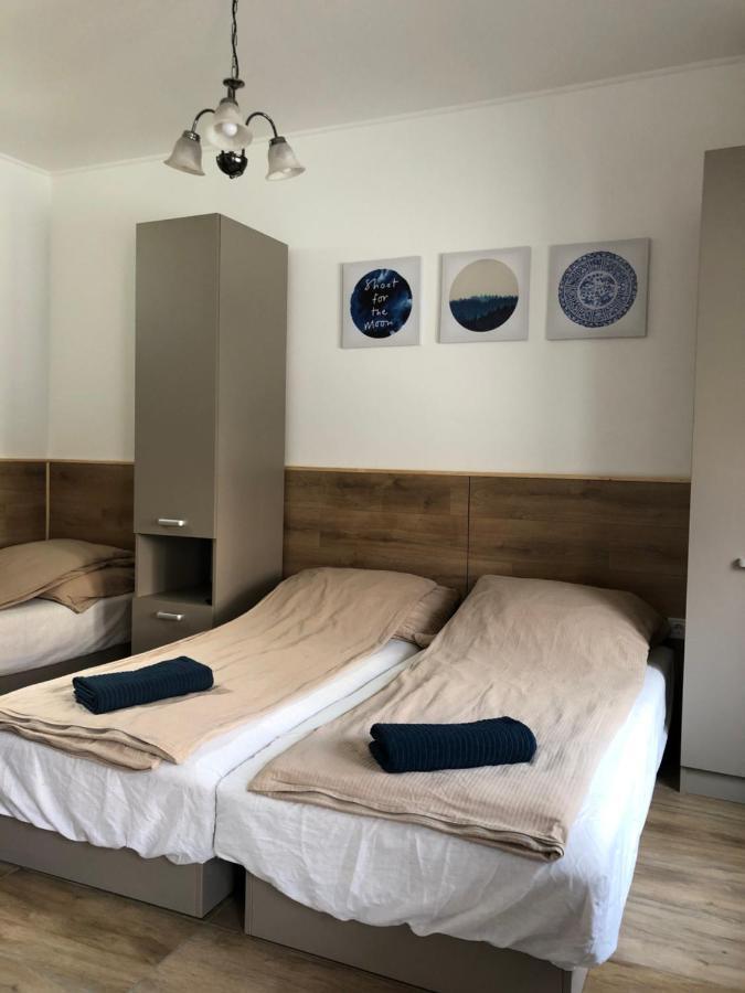 Avas Apartman Miskolc Exterior foto