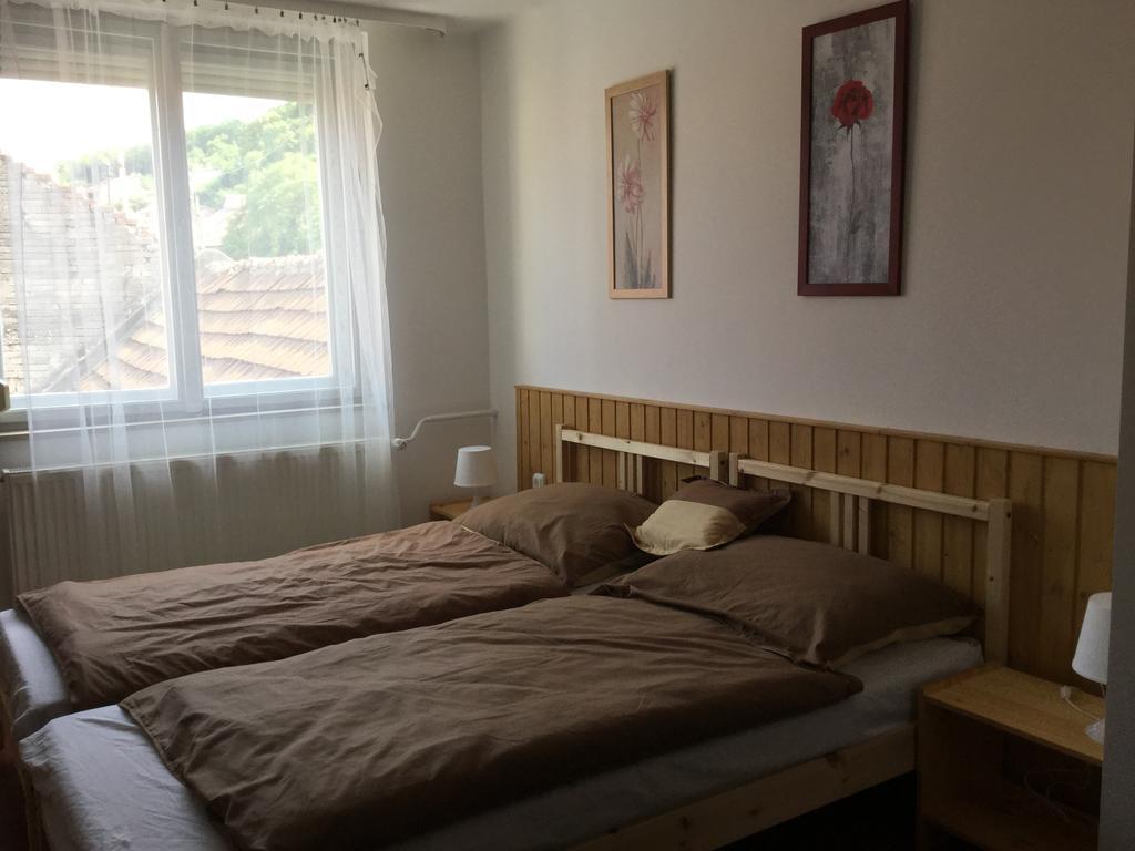 Avas Apartman Miskolc Exterior foto