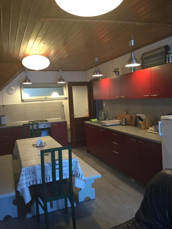 Avas Apartman Miskolc Exterior foto